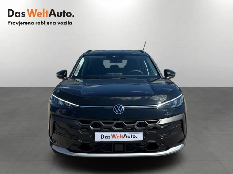 Volkswagen T-Roc 2026: fotografija 8