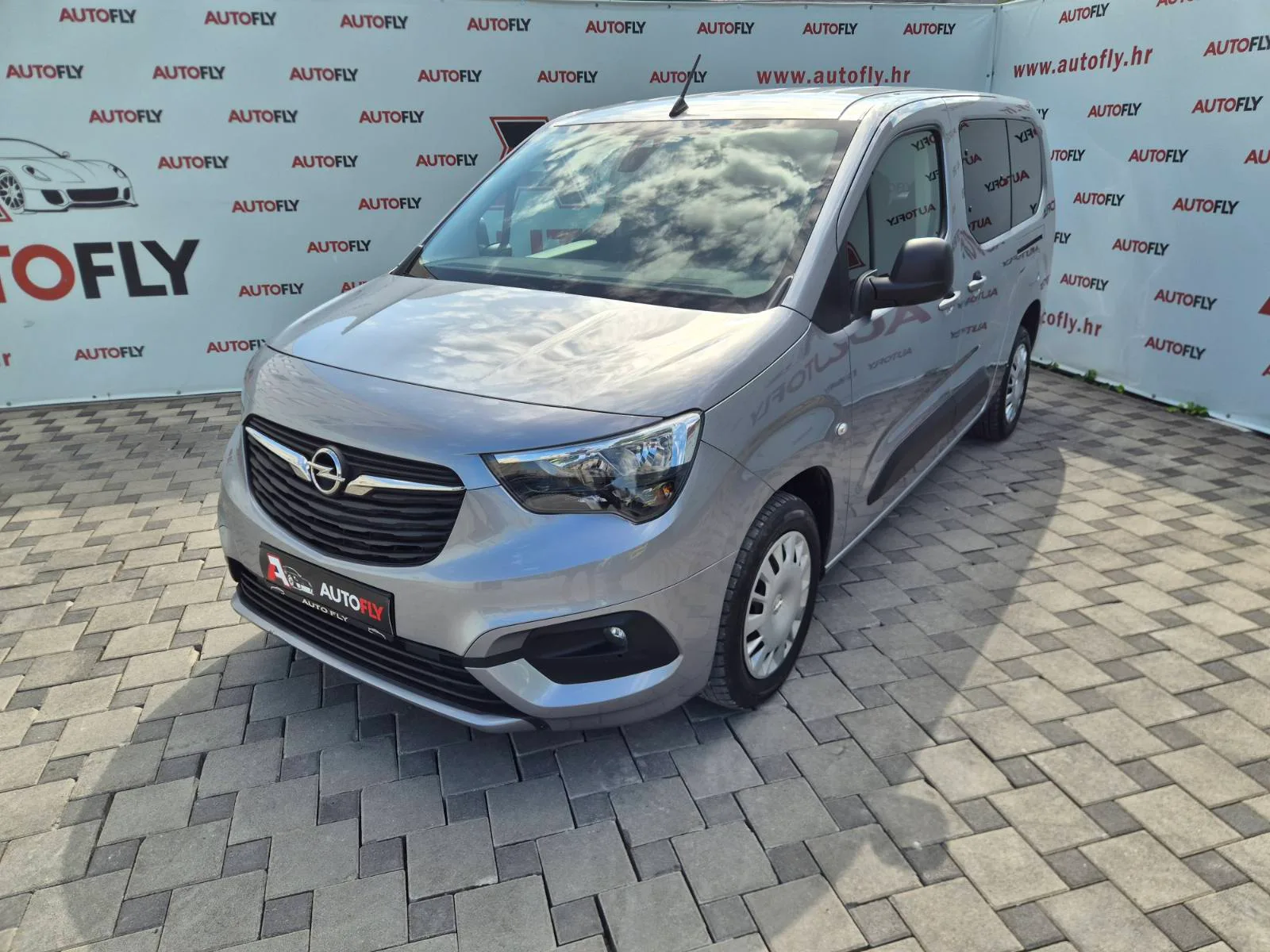 Opel Combo 2022 – fotografija 1