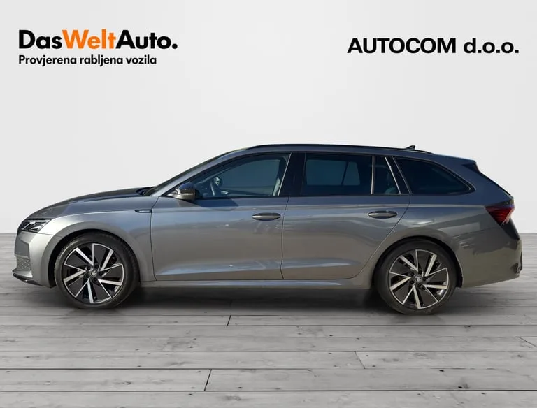 Škoda Octavia Combi 2026: fotografija 2