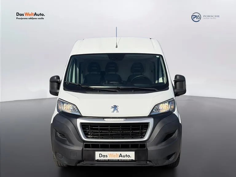Peugeot Boxer 2019: fotografija 2