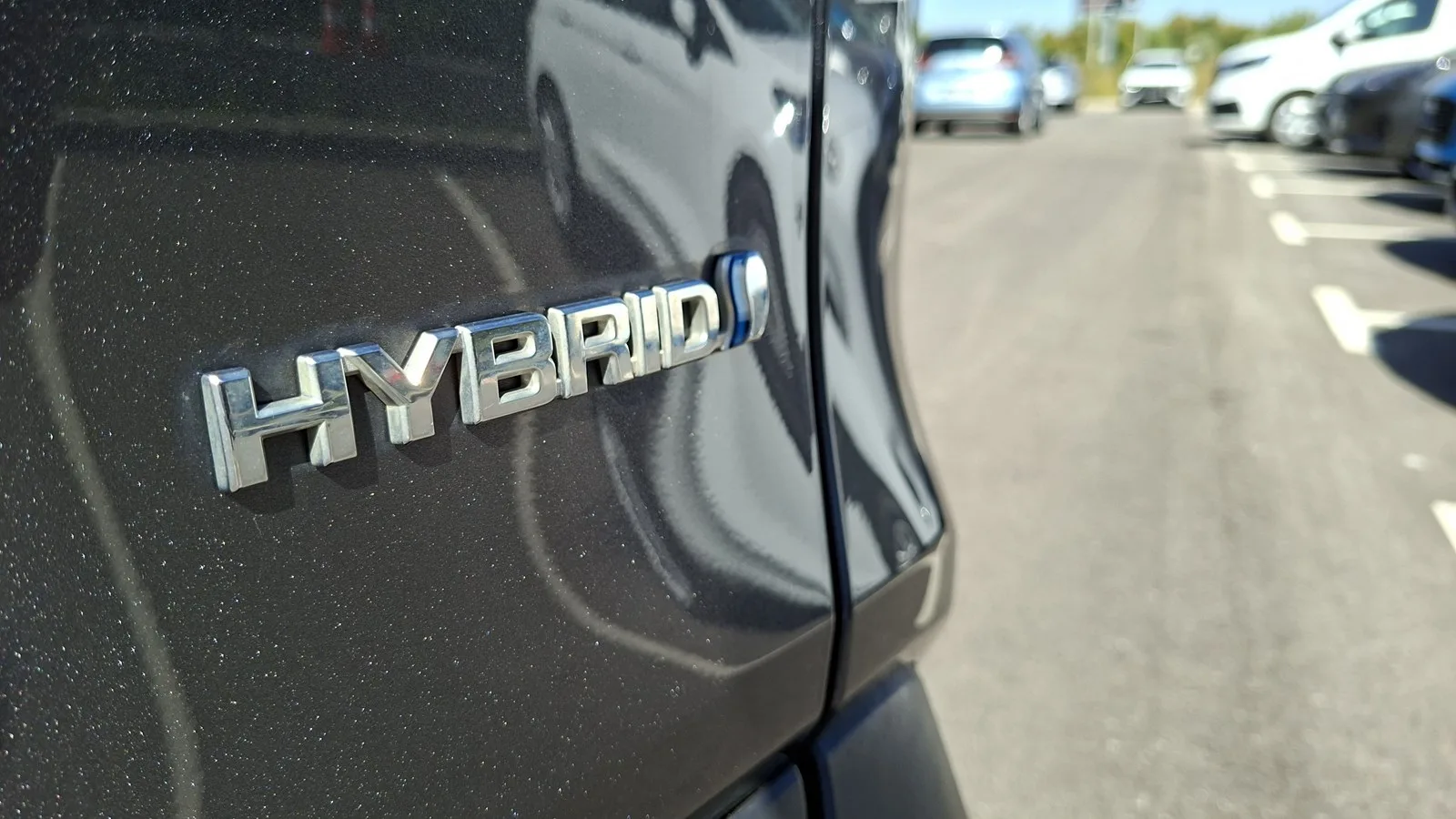 Toyota Rav4 2022: fotografija 27