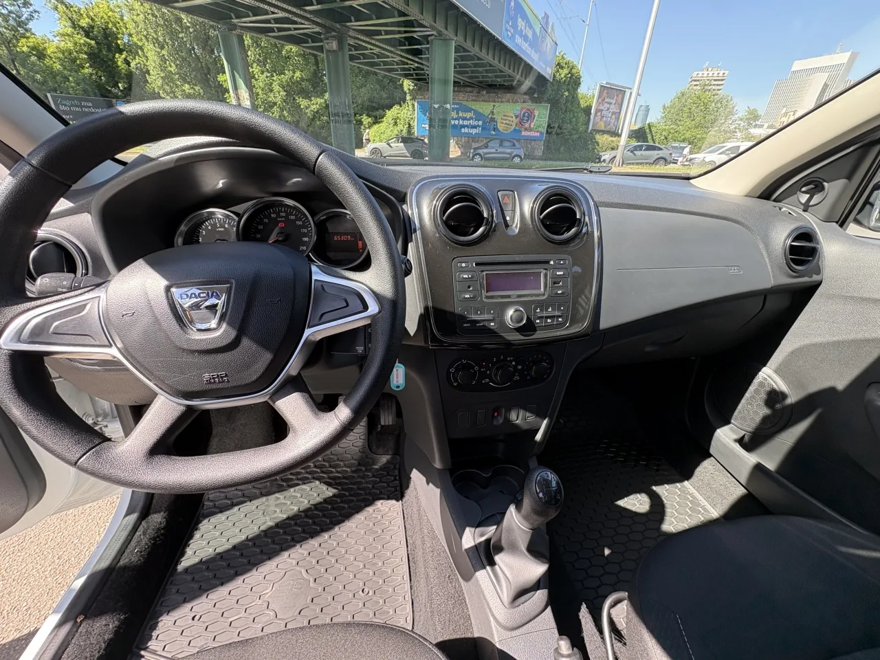 Dacia Sandero 2018 – fotografija 14