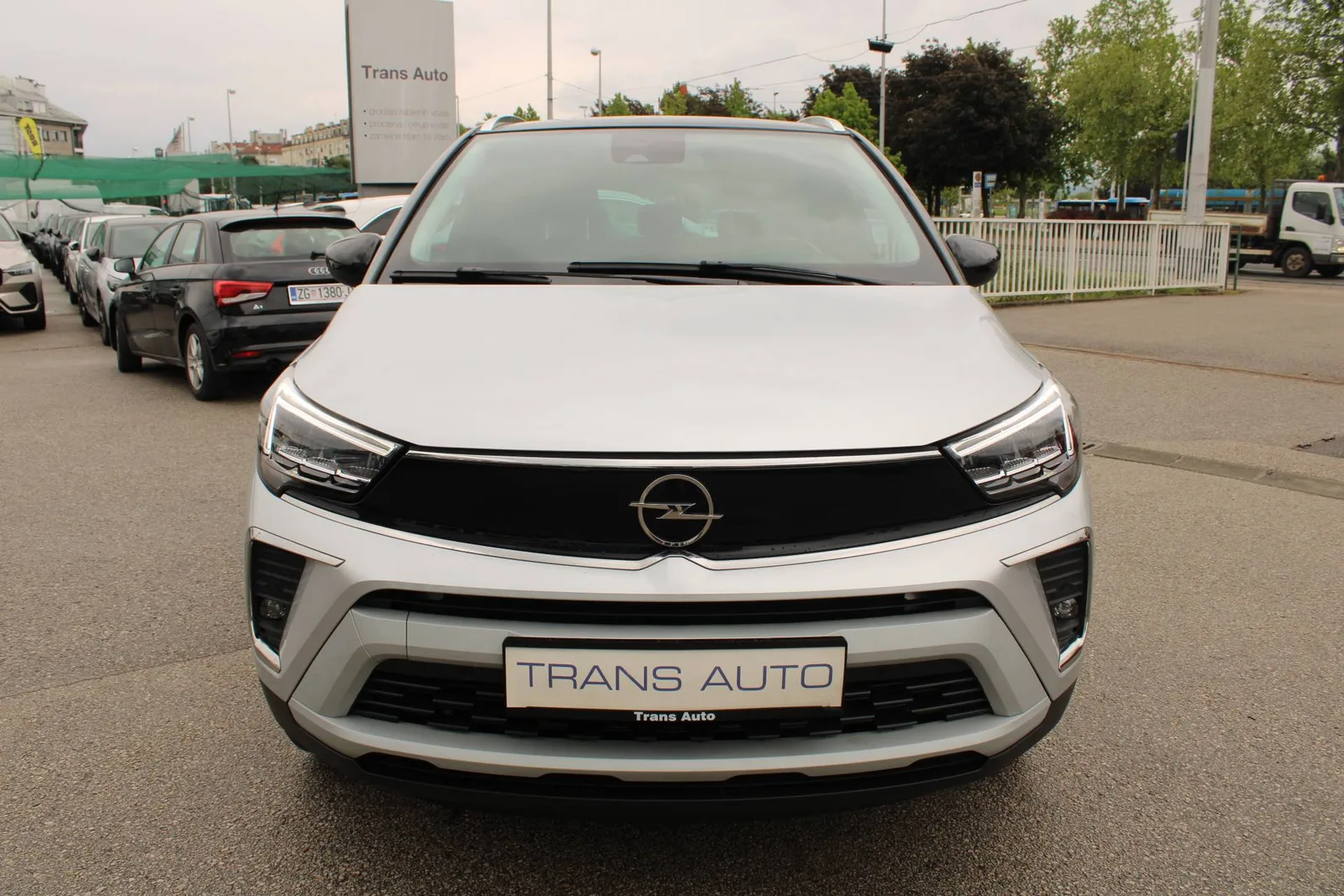 Opel Crossland 2023: fotografija 2