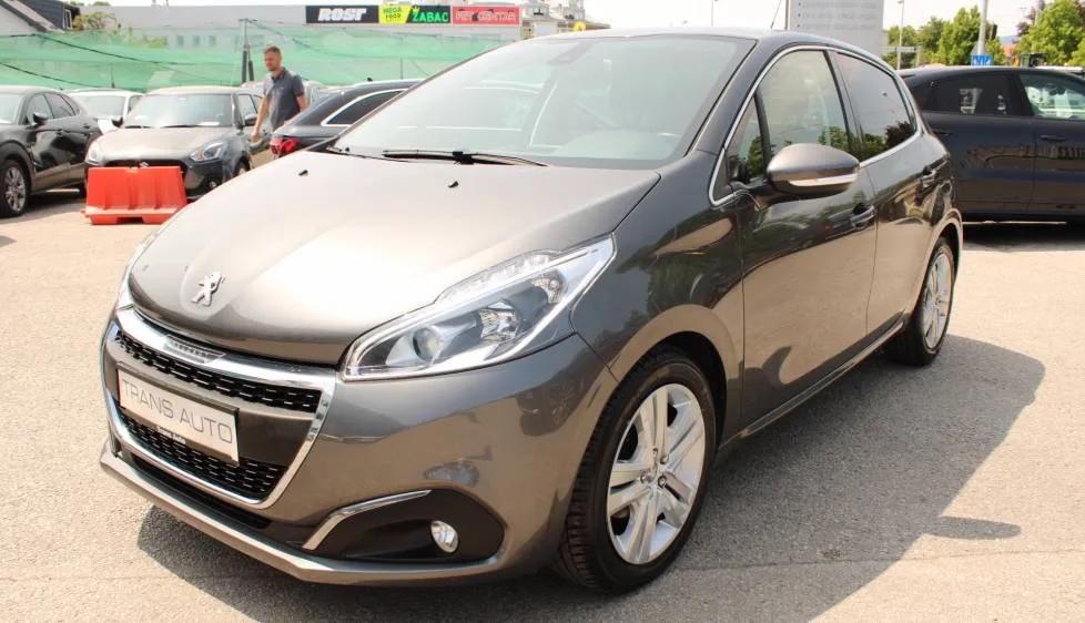 Peugeot 208 2019 – fotografija 1