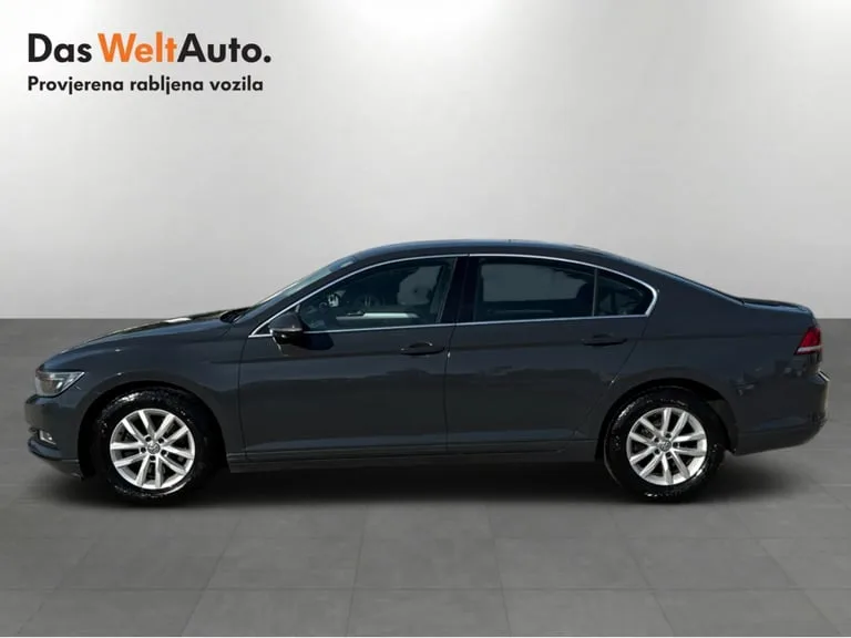 Volkswagen Passat B8 2017: fotografija 2