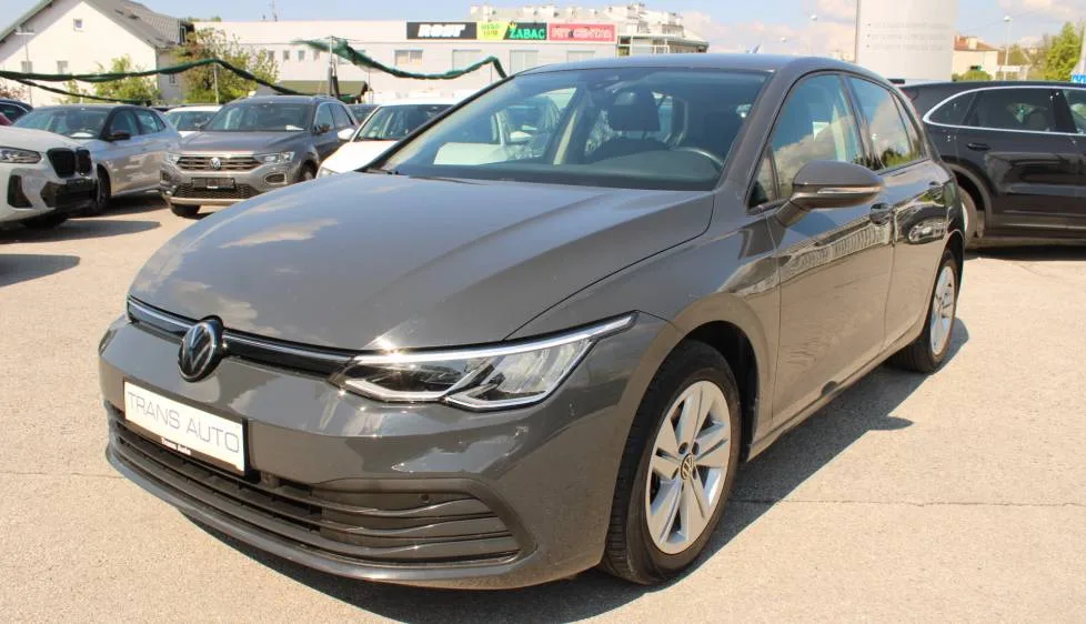 Volkswagen Golf VIII 2023: fotografija 1