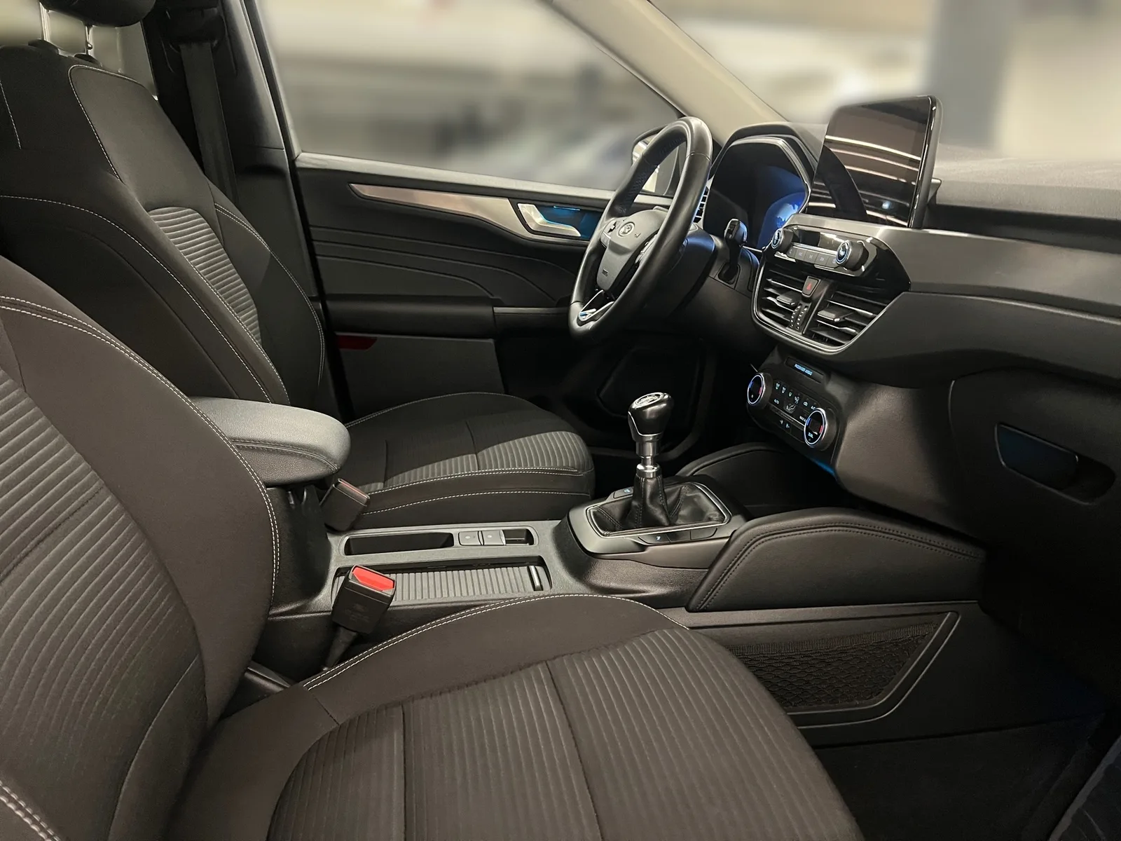 Ford Kuga 2023 – fotografija 22