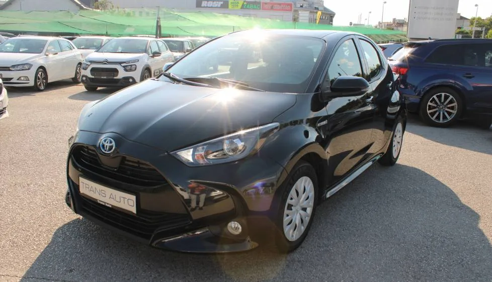 Toyota Yaris 2021 – fotografija 1