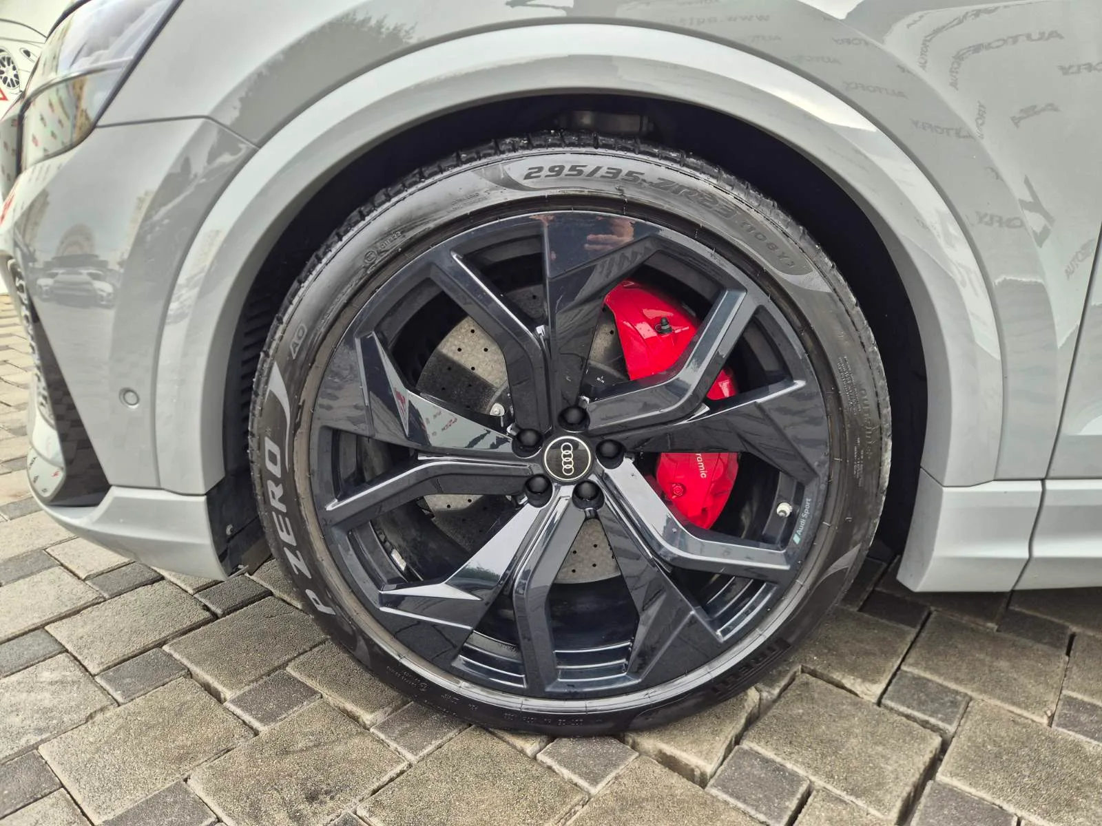 Audi Q8 2023 – fotografija 30