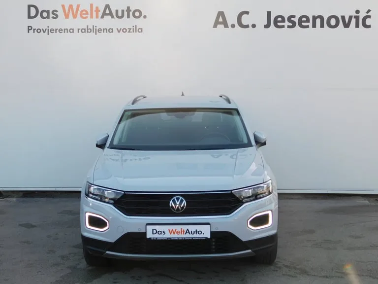 Volkswagen T-Roc 2022: fotografija 2