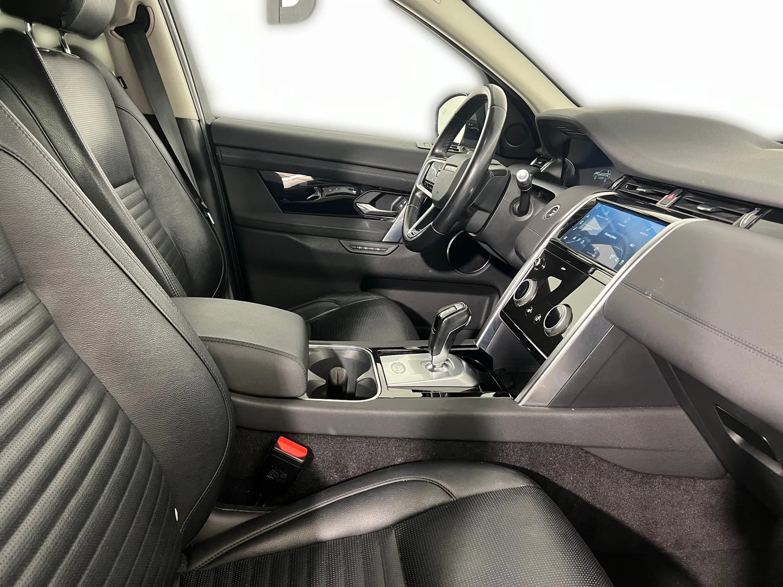 Land Rover Discovery Sport 2022 – fotografija 22