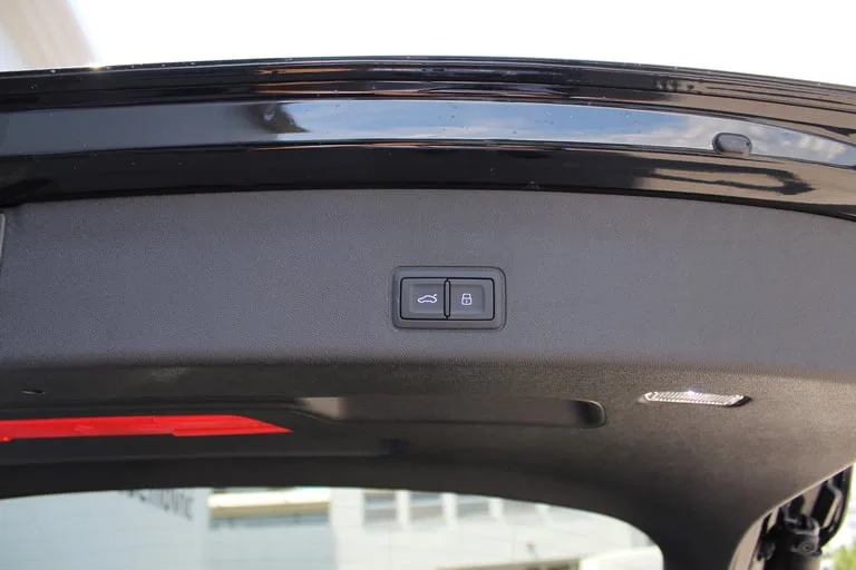 Audi Q3 2026: fotografija 18