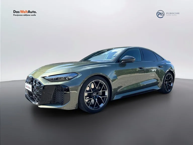Audi RS5 2026: fotografija 1