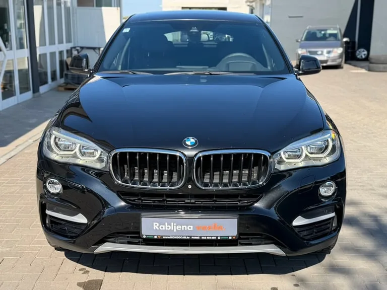 BMW X6 2015: fotografija 2