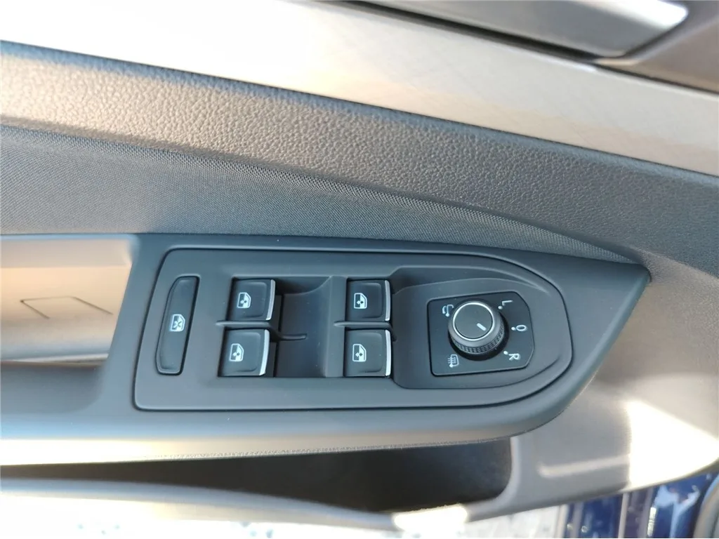 Volkswagen Golf8 2022 – fotografija 20