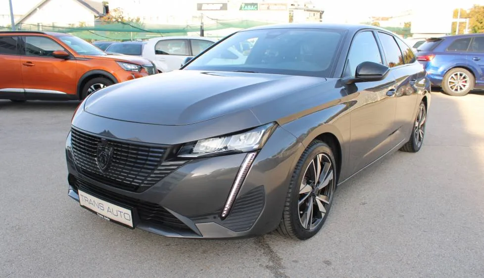 Peugeot 308 2022 – fotografija 1
