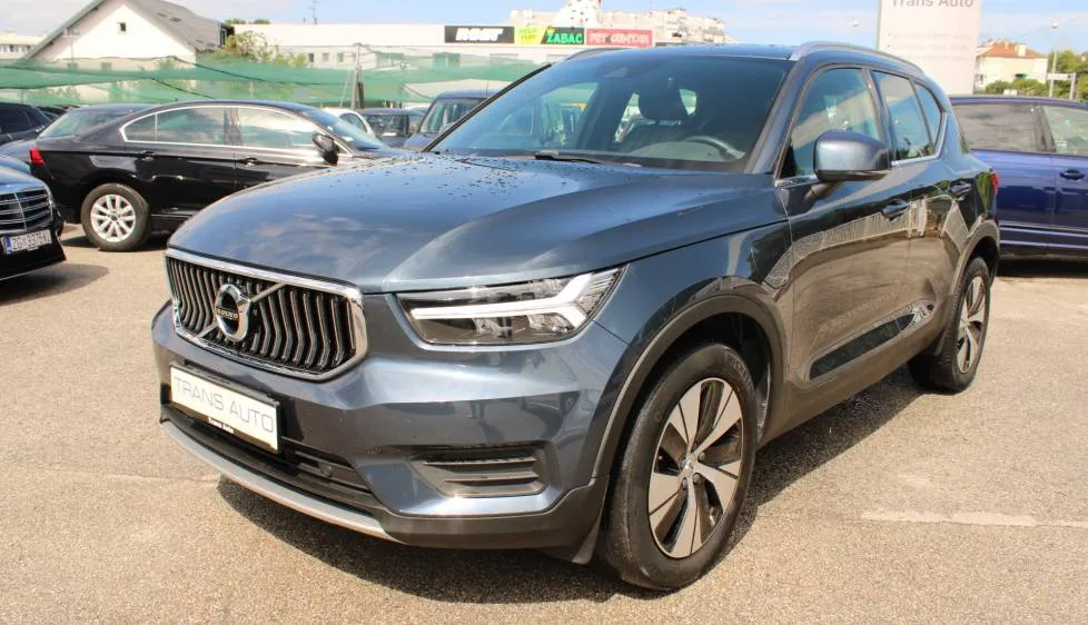 Volvo Xc40 2022 – fotografija 1
