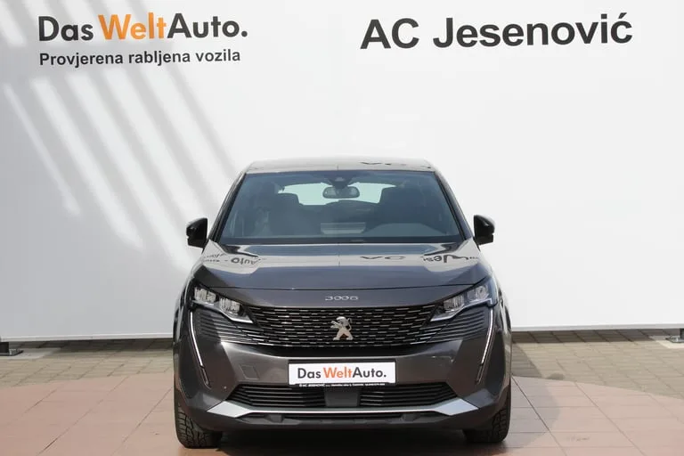 Peugeot 3008 2023: fotografija 2