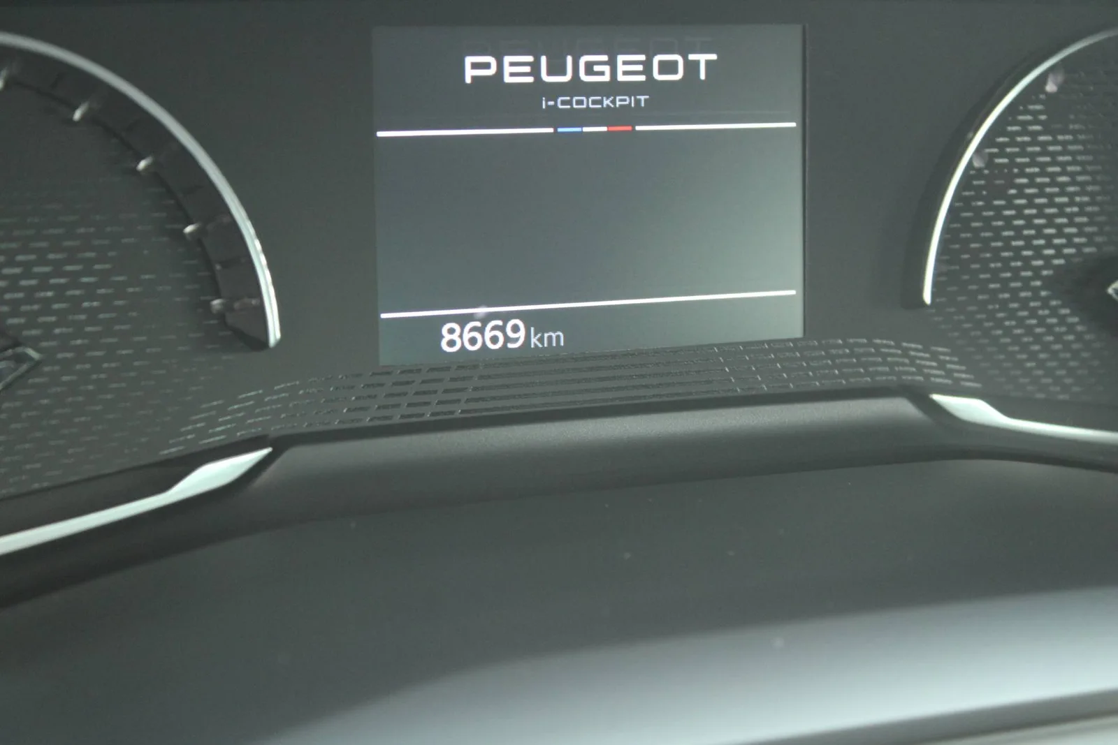 Peugeot 208 2024: fotografija 18