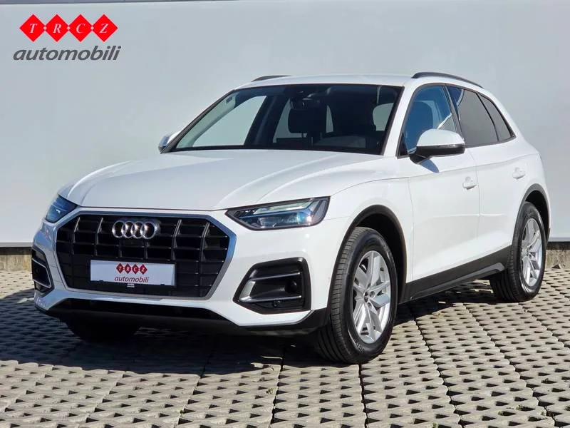 Audi Q5 2022 – fotografija 1