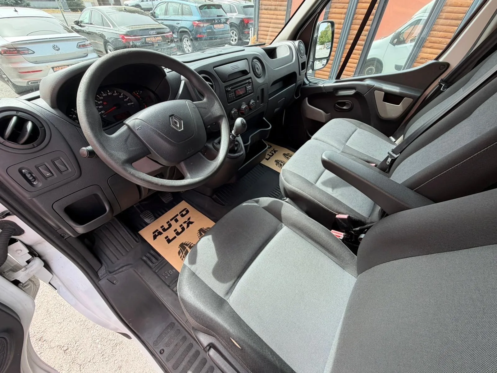 Renault Master 2017 – fotografija 16
