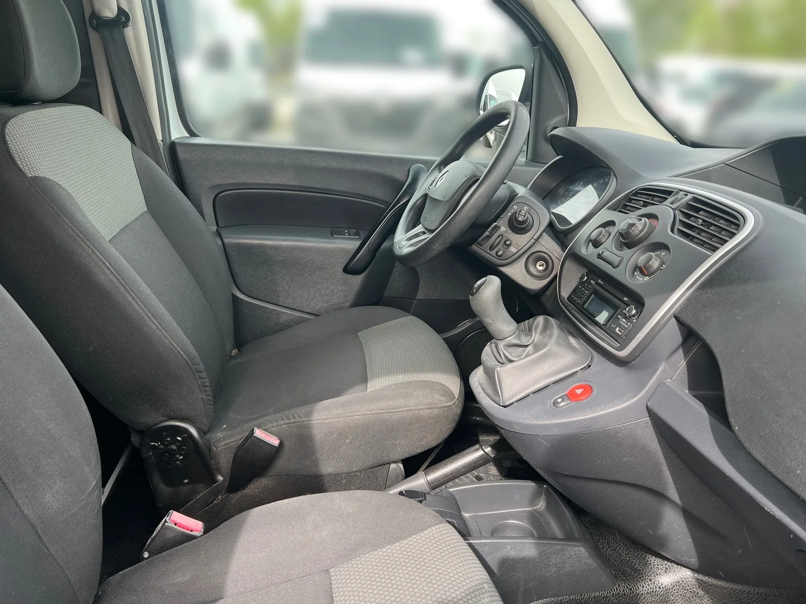 Renault Kangoo 2019 – fotografija 19