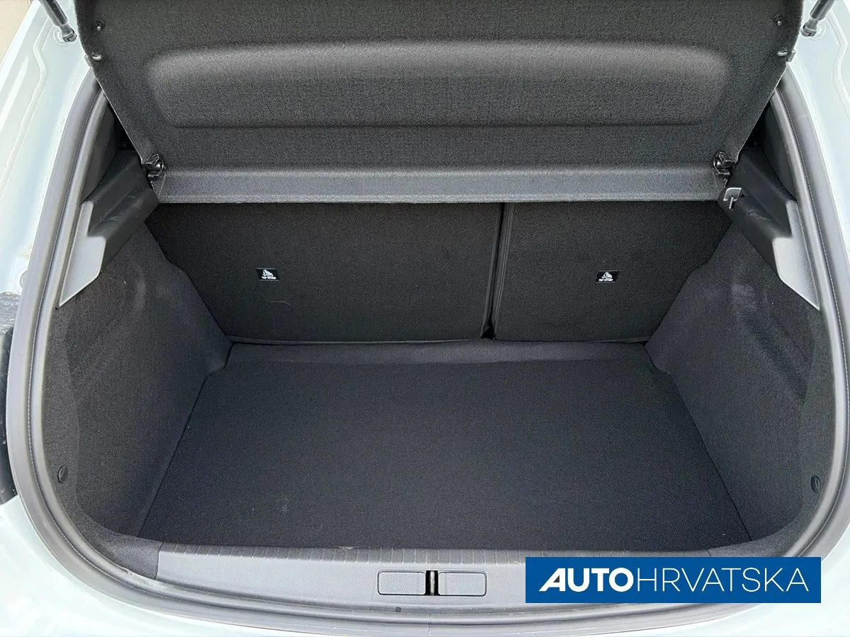 Peugeot 208 2025 – fotografija 13