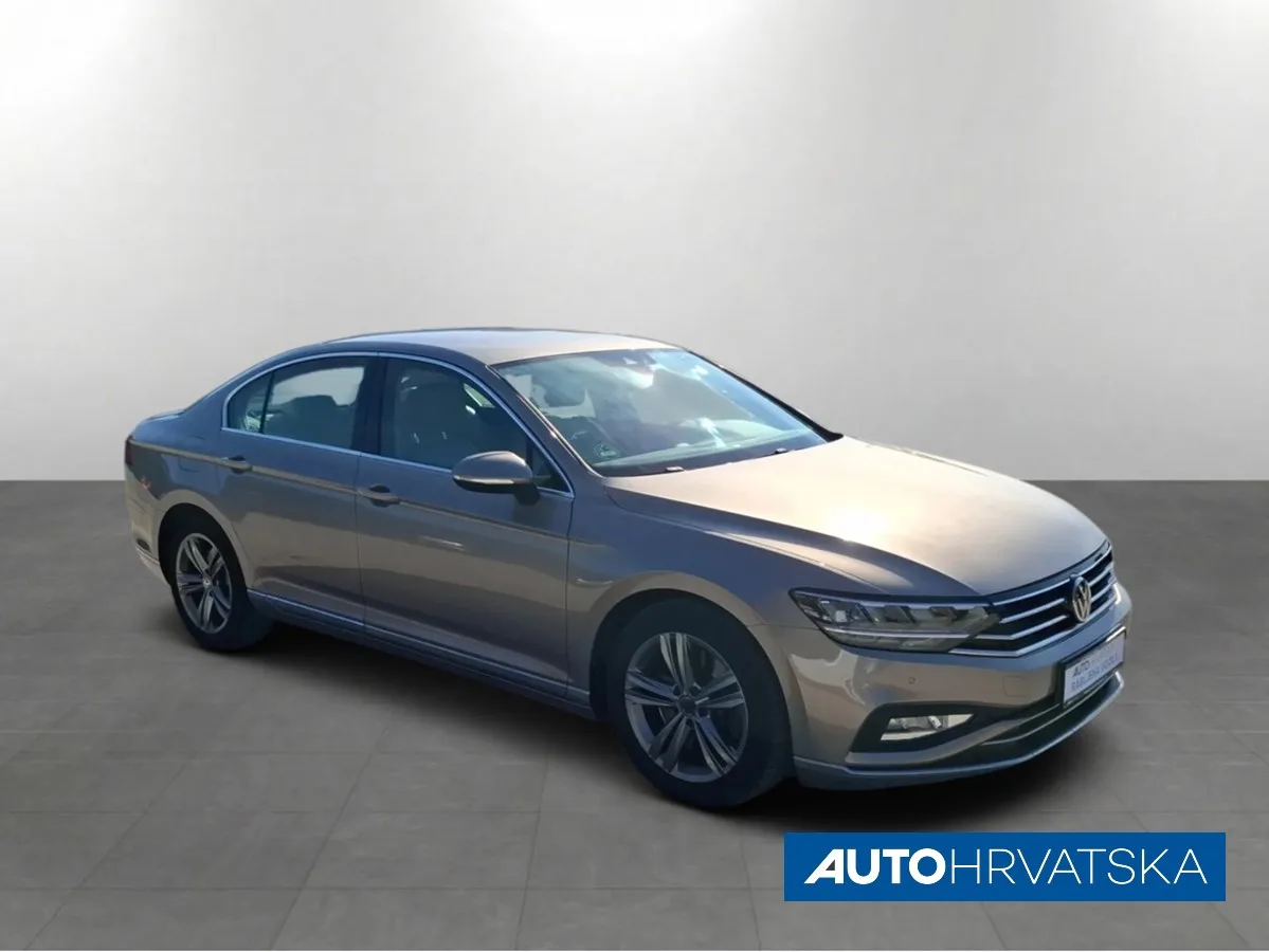 Volkswagen Passat 2019 – fotografija 2