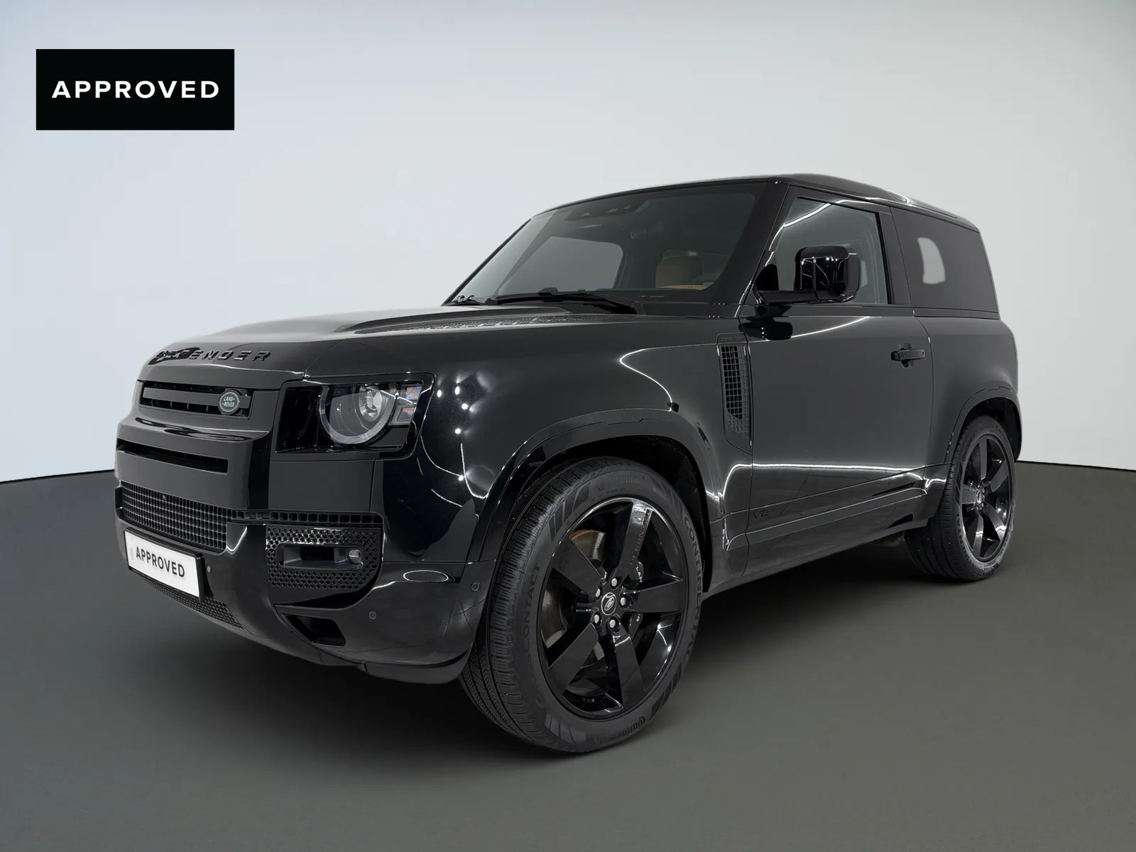 Land Rover Defender 2024: fotografija 1