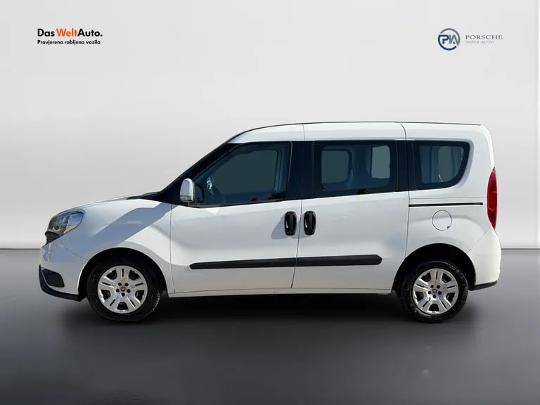 Fiat Doblo 2017: fotografija 2