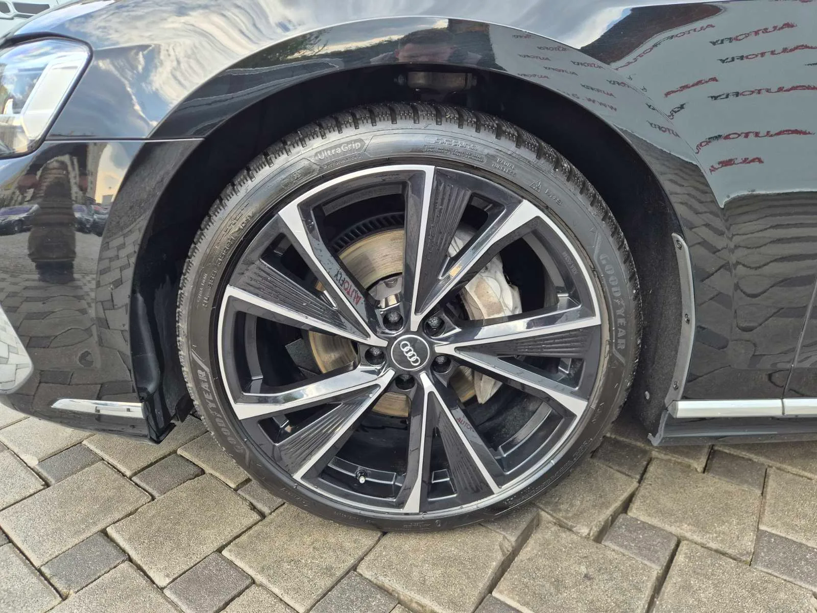 Audi A8 2023 – fotografija 30