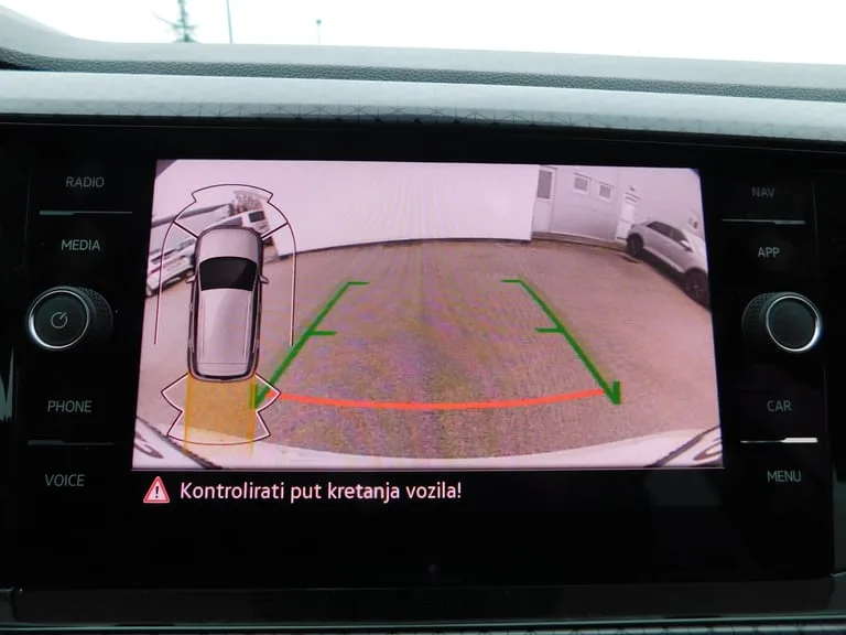 Volkswagen T-Cross 2023: fotografija 13