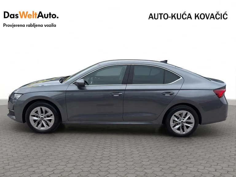 Škoda Octavia 2025: fotografija 2