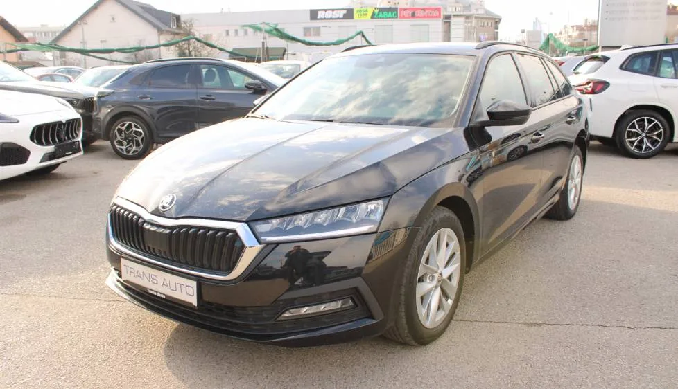 Škoda Octavia 2023 – fotografija 1