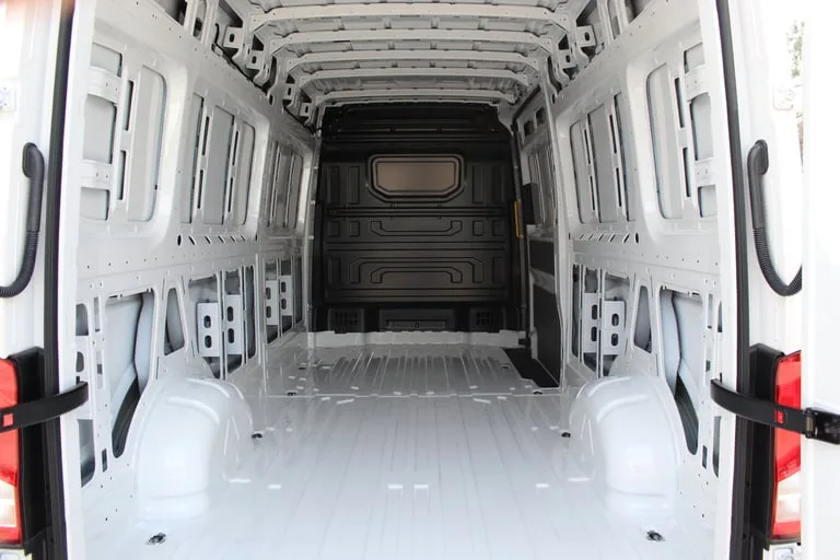 Volkswagen Crafter 2026: fotografija 13