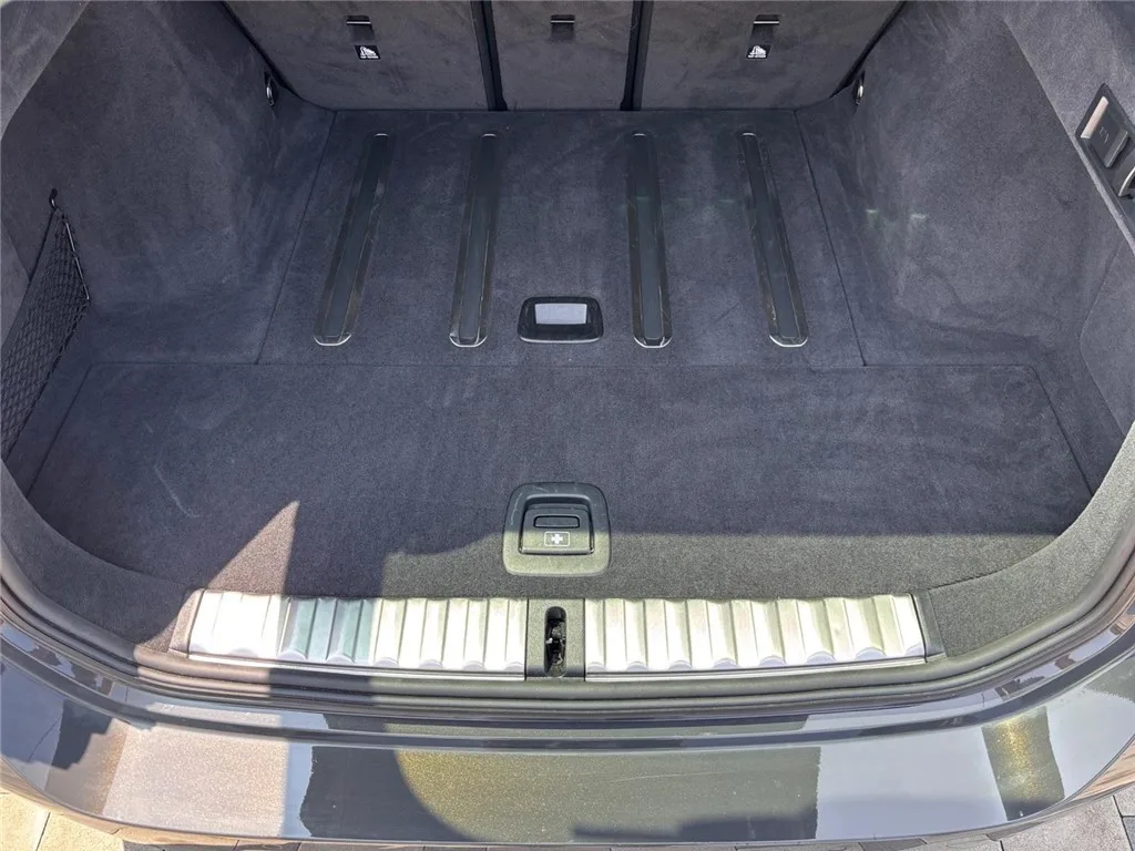 BMW 3-series320d 2024 – fotografija 15