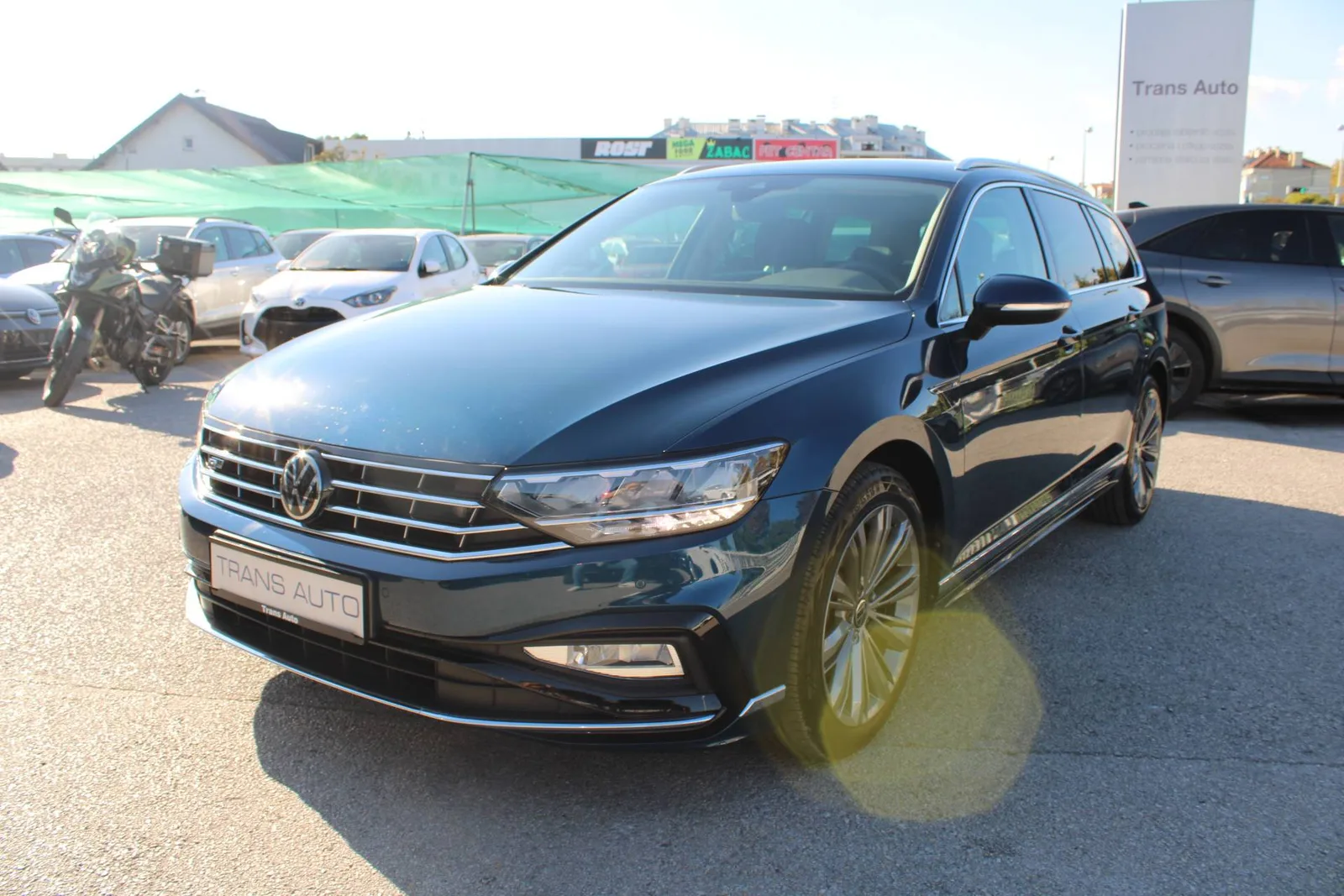 Volkswagen Passat Variant 2022 – fotografija 1