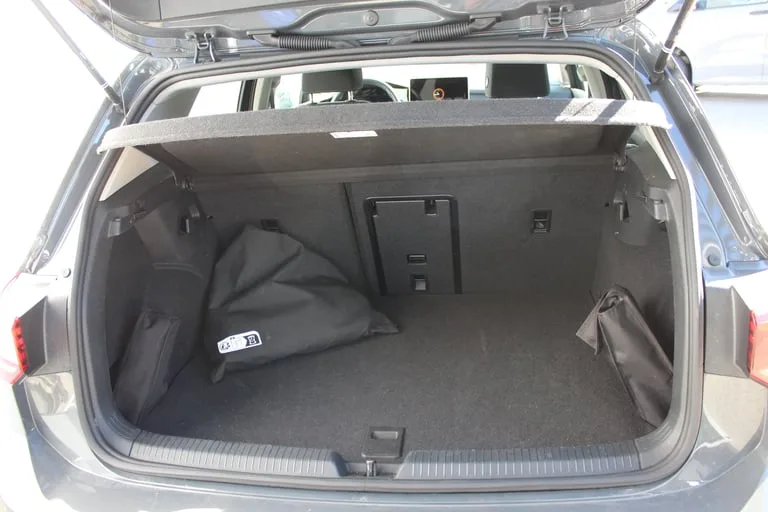 Volkswagen Golf VIII 2026: fotografija 15