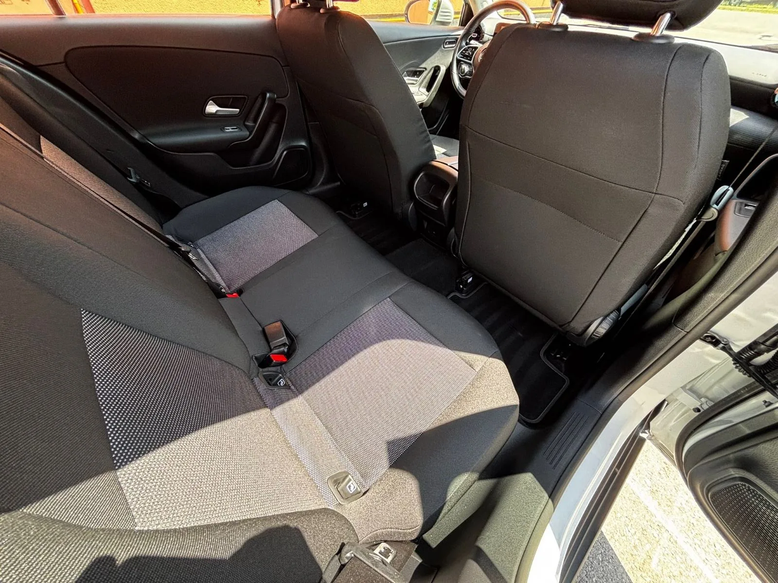 Mercedes-Benz A Klasa 2021 – fotografija 18