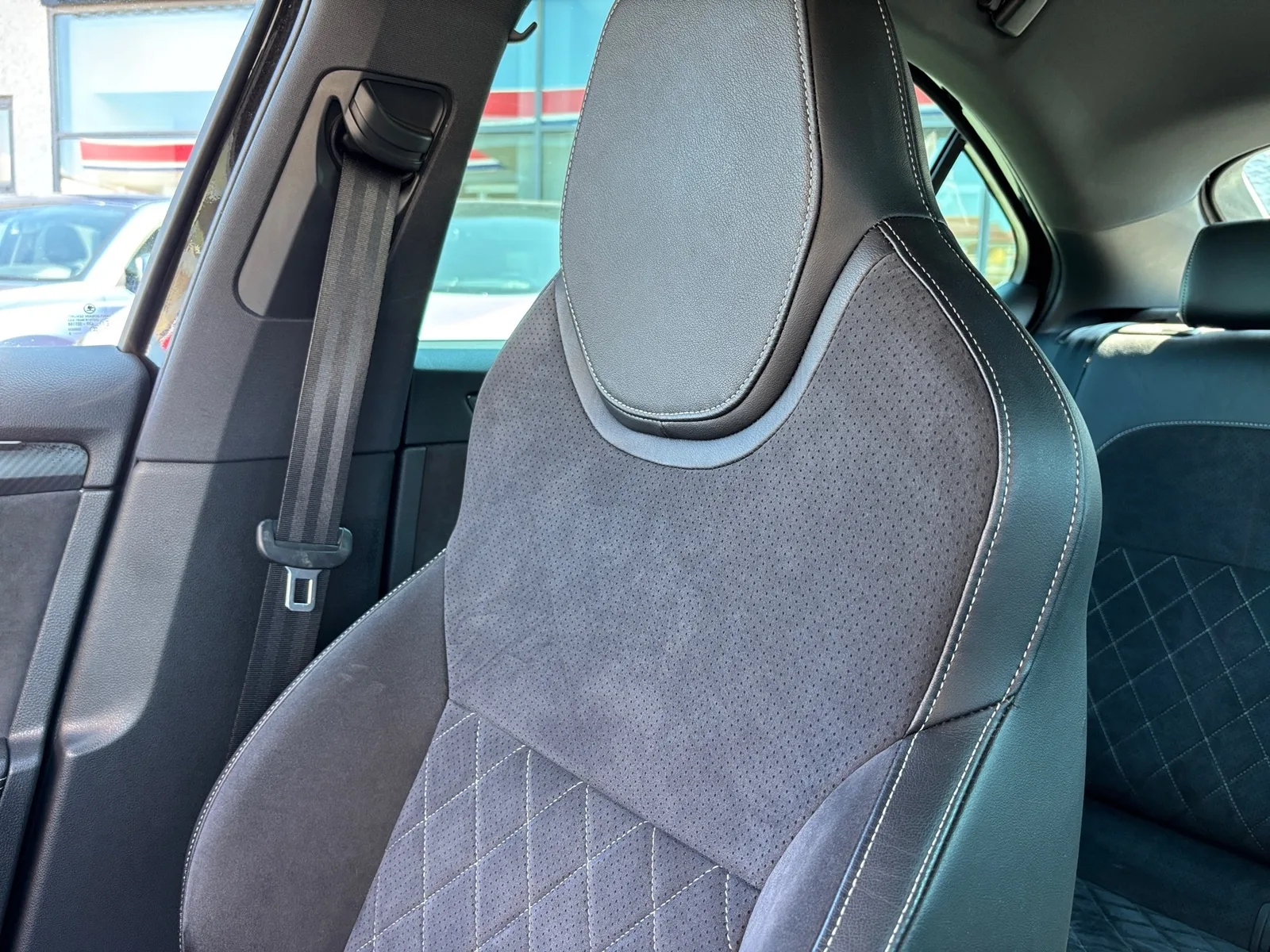 Škoda Superb 2022 – fotografija 28