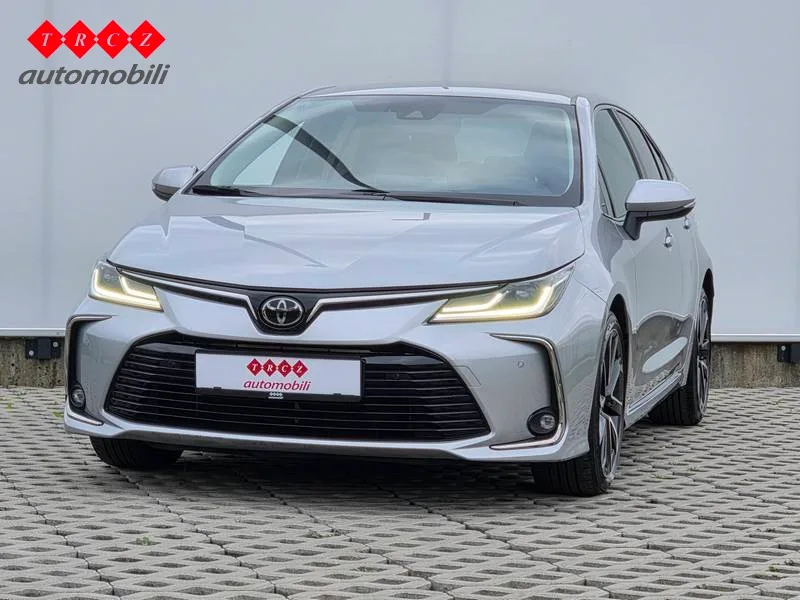 Toyota Corolla 2022 – fotografija 2