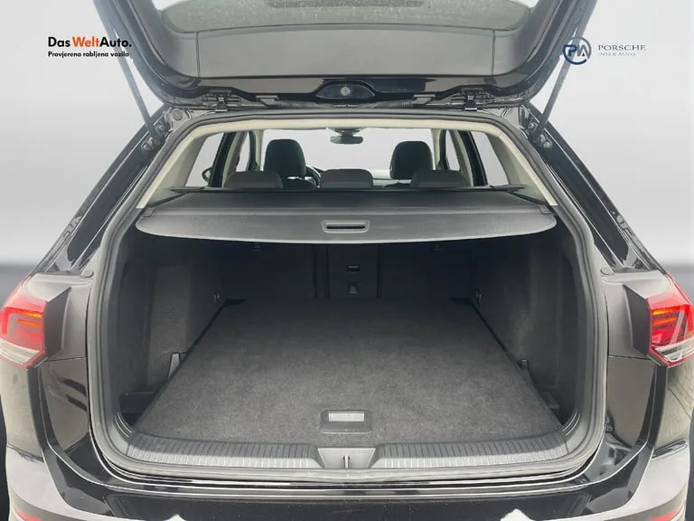 Volkswagen Golf 2022: fotografija 12