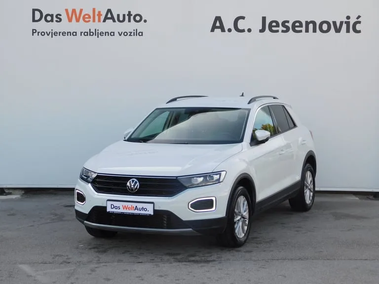 Volkswagen T-Roc 2022: fotografija 1