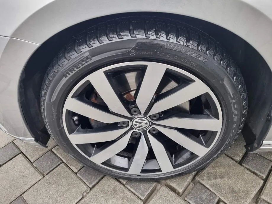 Volkswagen Passat 2015 – fotografija 23