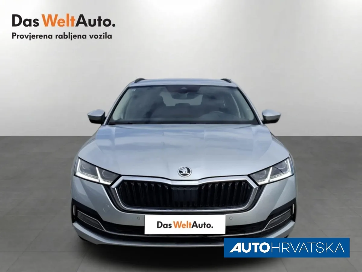 Škoda Octavia Combi 2024 – fotografija 2