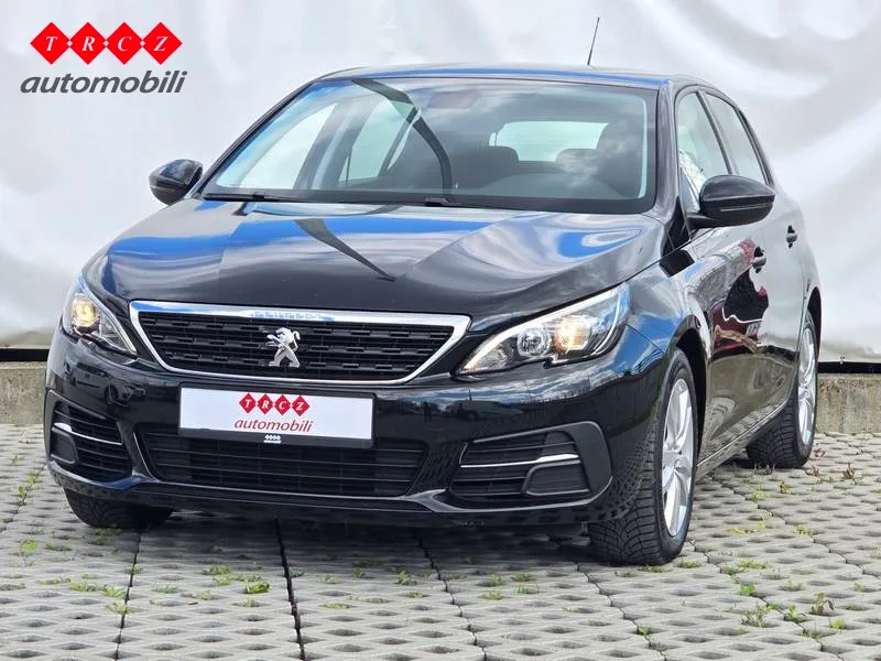Peugeot 308 2020: fotografija 2