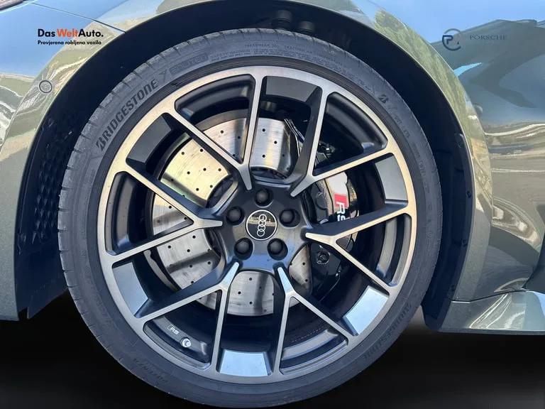 Audi RS5 2026: fotografija 32