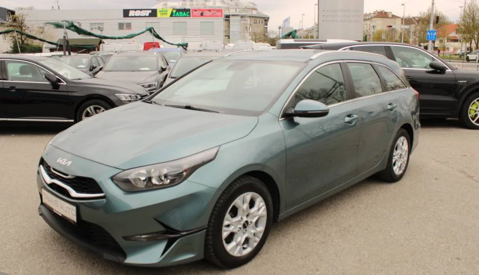 Kia Cee'd Sportswagon 2023 – fotografija 1