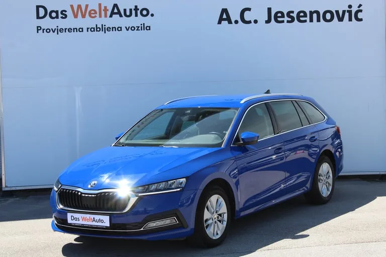 Škoda Octavia Combi 2024: fotografija 1