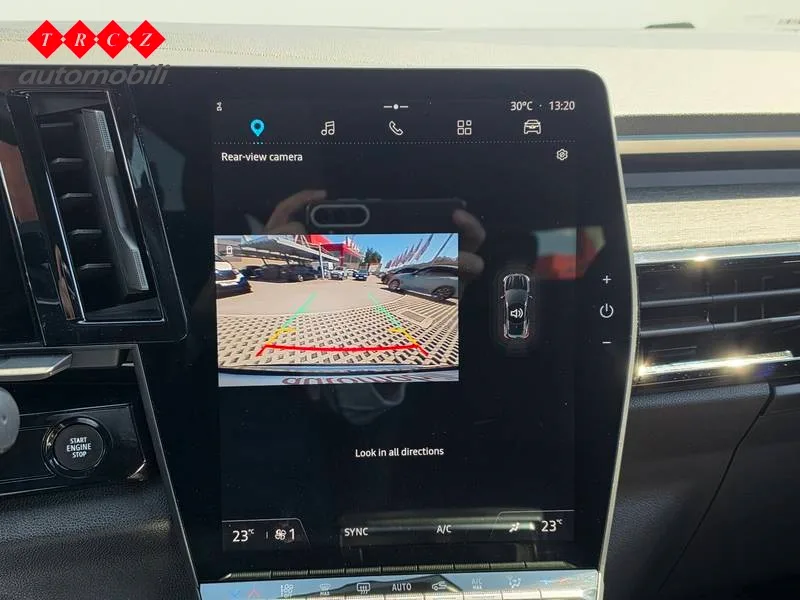 Renault Austral 2023: fotografija 10